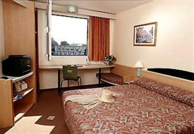 Ibis Centre Opéra 3*